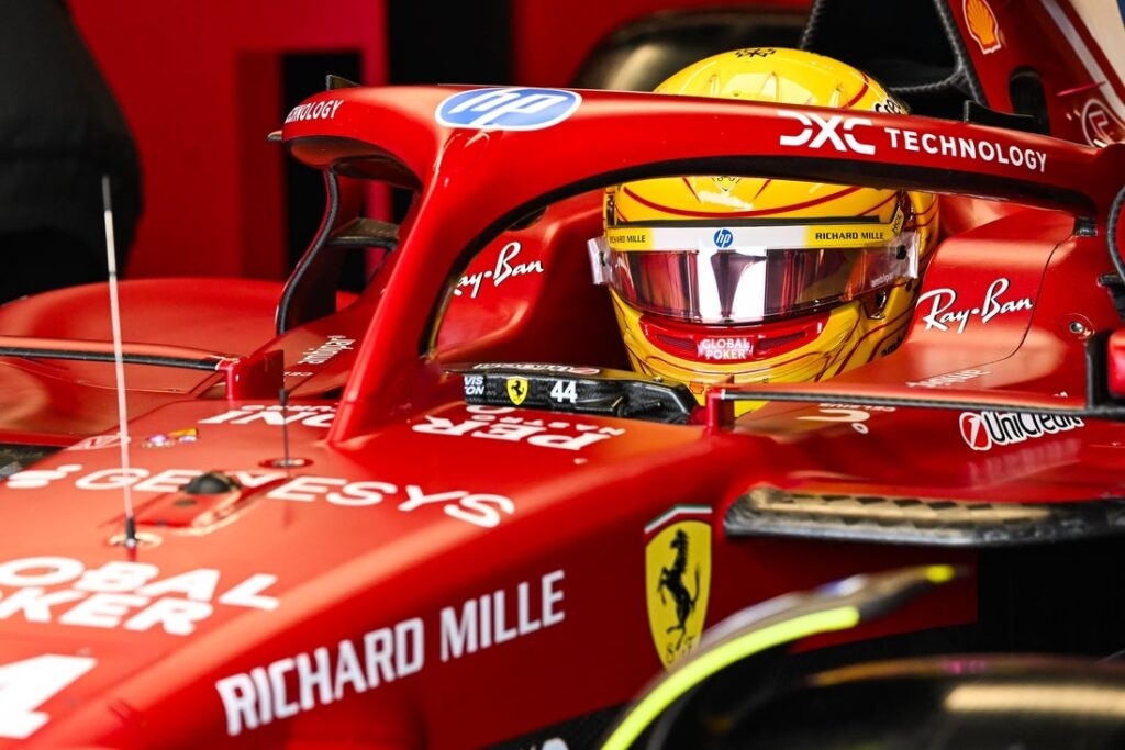 26454163-1024x683 Ferrari boss: Lewis Hamilton is ‘frustrated but not demotivated’