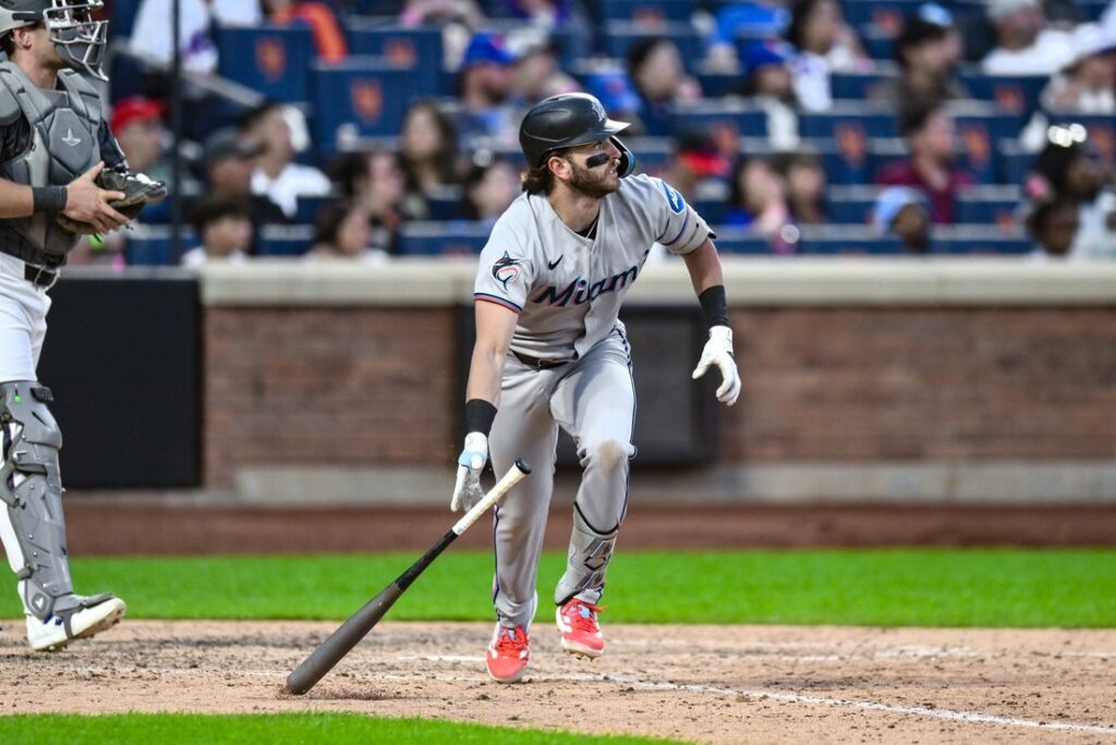 26967820-1024x684 Mets, Marlins aim to continue swinging loud bats in series finale