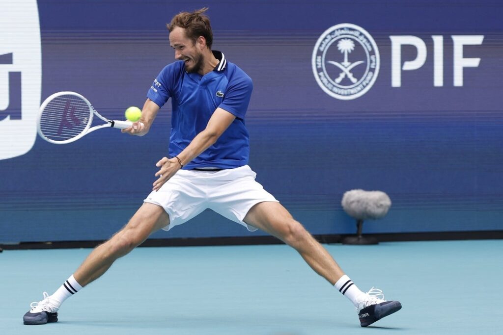 22897703-1024x683 ATP roundup: Carlos Alcaraz moves into Japan semis