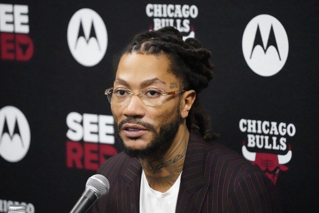 25115743-1024x683 Bulls to retire Derrick Rose’s No. 1 jersey on Jan. 24