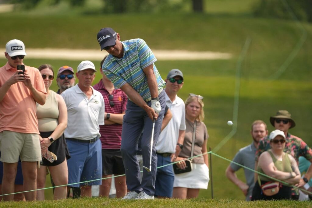 26351034-1024x683 Mike Weir, Cameron Percy carve up Pebble Beach in opening round