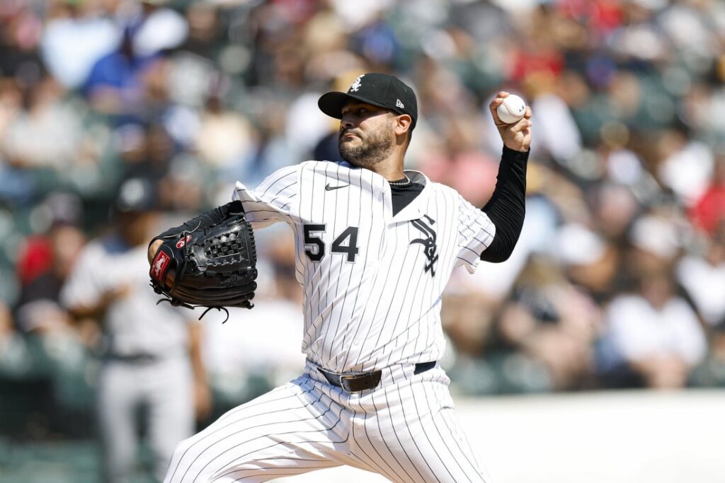 26972627-1024x683 White Sox look to continue winning ways vs. Guardians