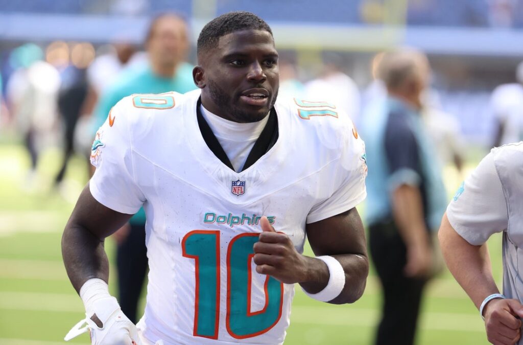 27028704-1024x675 Tyreek Hill’s wife alleges domestic violence in divorce filing