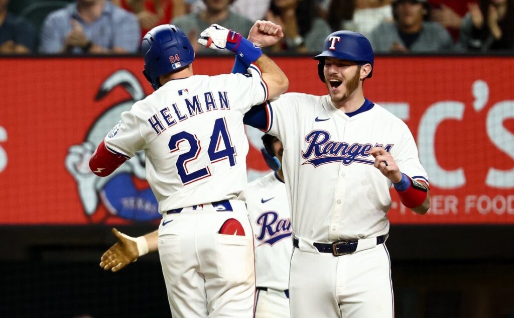 27043032-1024x633 Hard-charging Rangers chase sweep of majors-leading Brewers
