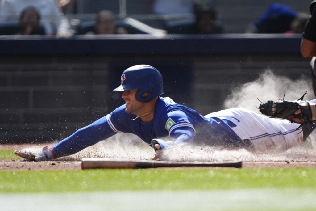 27055783-1024x683 Jays’ Kevin Gausman twirls complete game shutout against Astros