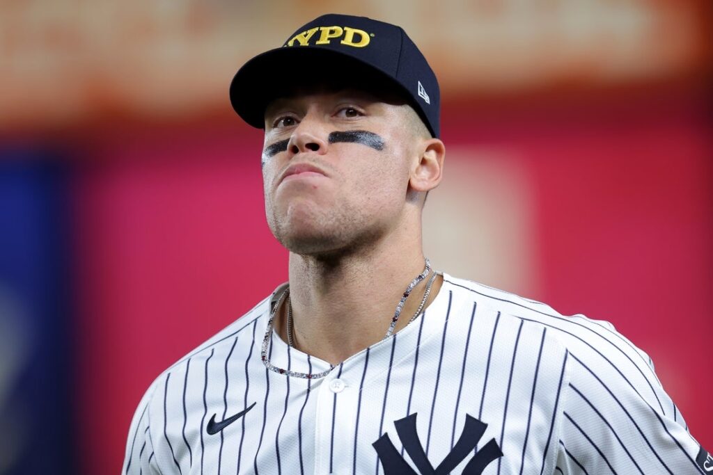 27058122-1024x683 Yankees, Red Sox set to clash in crucial 3-game series
