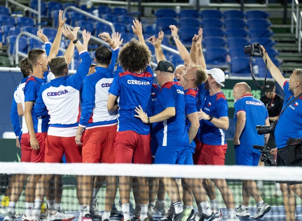 27080308-1024x749 Davis Cup roundup: Czech Republic eliminates U.S. team 3-2 in qualifying
