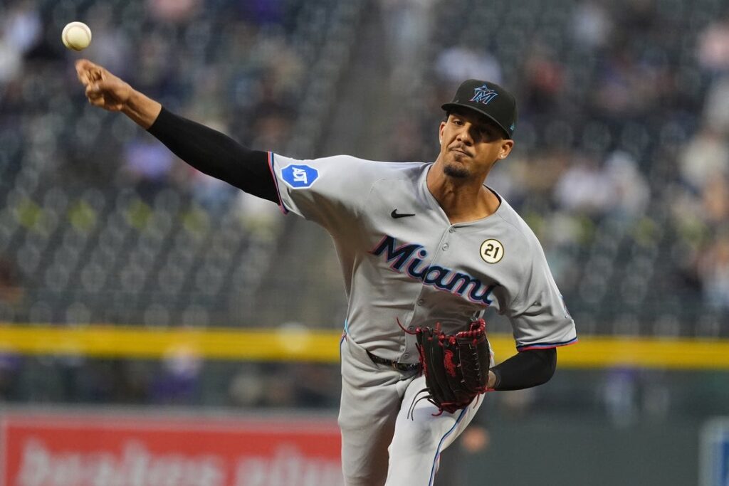 27098342-1024x683 Marlins build 6-run lead, hang on for victory over Rockies
