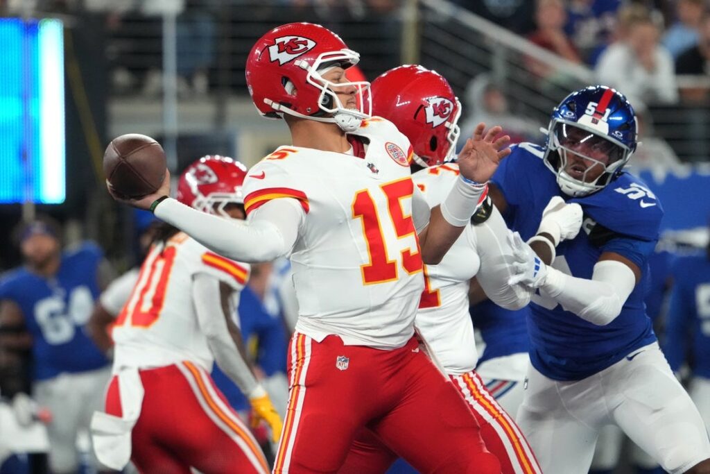 27142019-1024x683 Patrick Mahomes leads Chiefs to season’s 1st win vs. Giants
