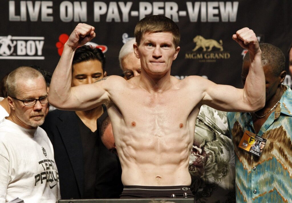 3679683-1024x712 Former boxing champ Ricky Hatton dies at 46