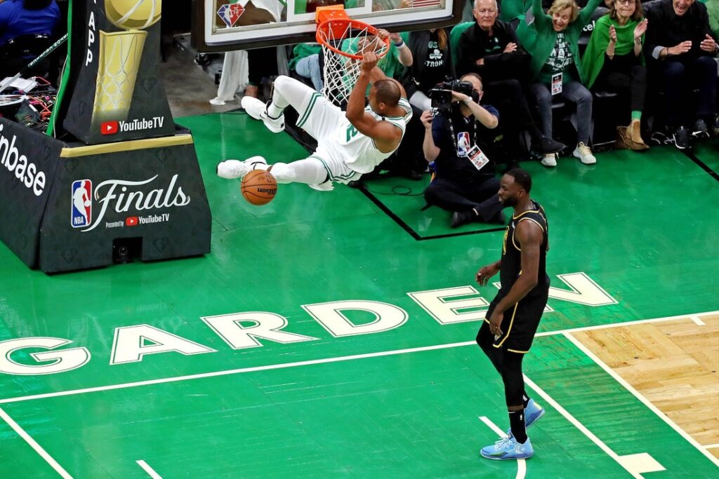 18498918-1024x683 With Kuminga deal done, Warriors add Al Horford for his 19th NBA season