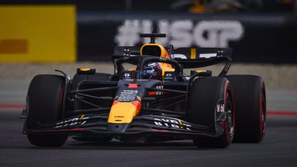 2024-10-18t223152z_1_lynxmpek9h0rh_rtroptp_3_motor-f1-1024x577 Verstappen Takes Austin Sprint Pole Ahead of Norris and Piastri
