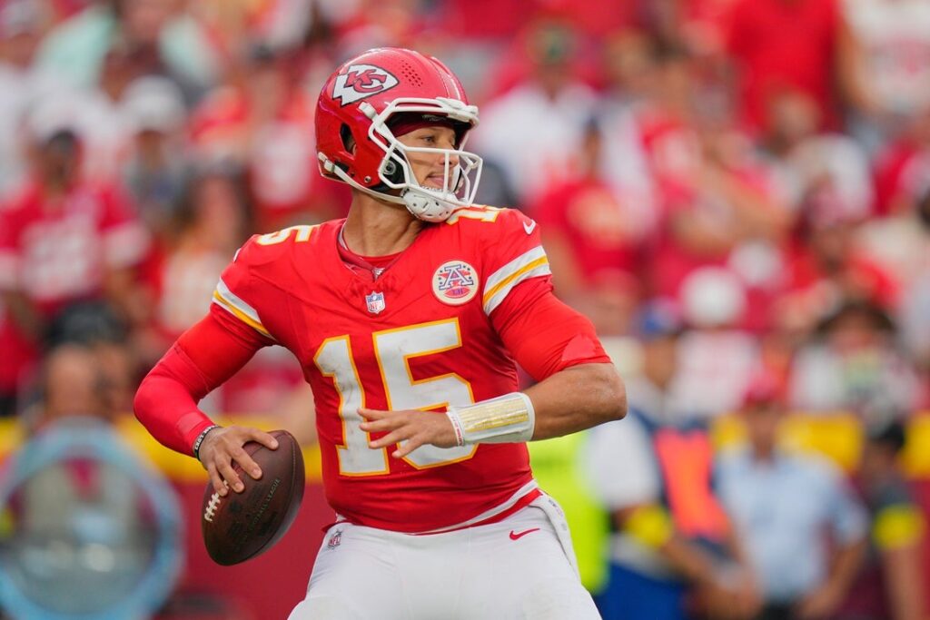 27085548-1024x683 Week 5 MNF: Chiefs-Jaguars Preview, Props, Prediction