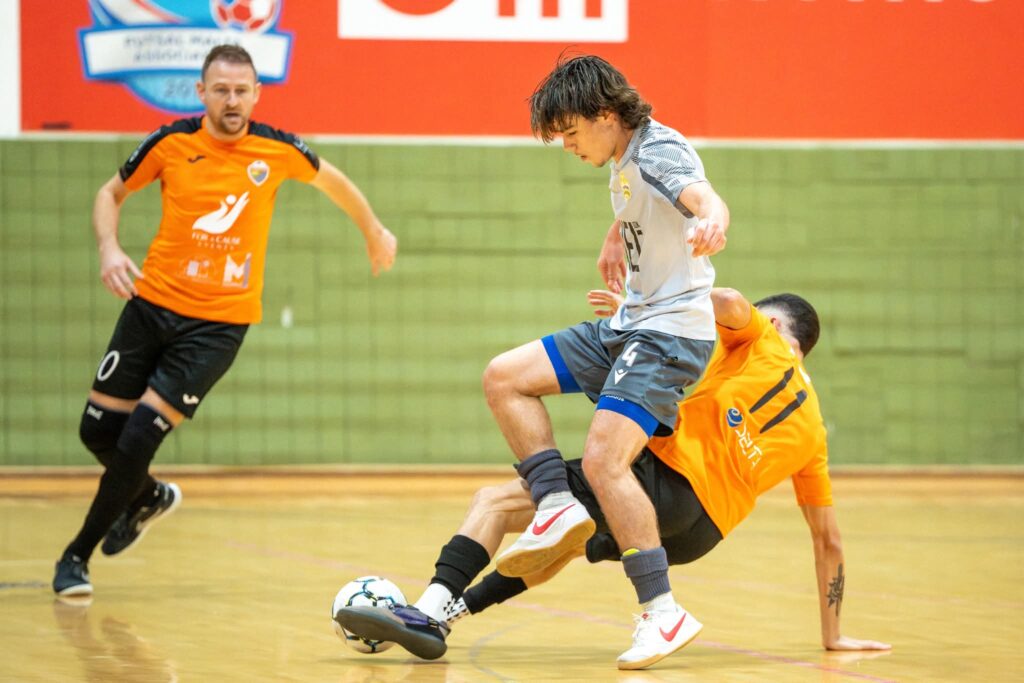 1000185605-1-1024x683 The futsal league continued with another week of action