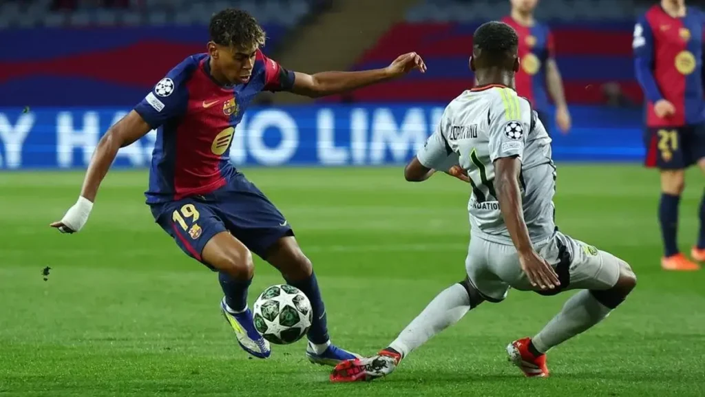 401d9d3b13_barcelona-vs-benfica-1741726694608_169-1024x577 Record-Breaking Lamine Yamal Makes FIFPRO World 11, England Shine in Women’s Lineup