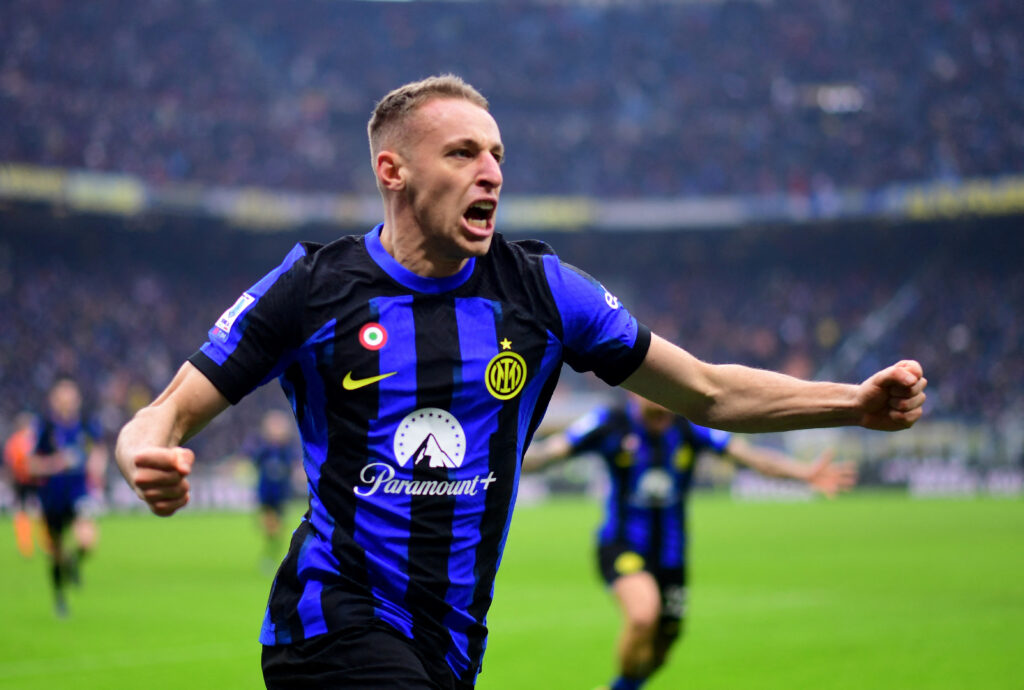 5DFB6BWJSBPWFOMNI4YL6CFADE-1024x690 Inter leave it late to secure narrow victory over struggling Verona