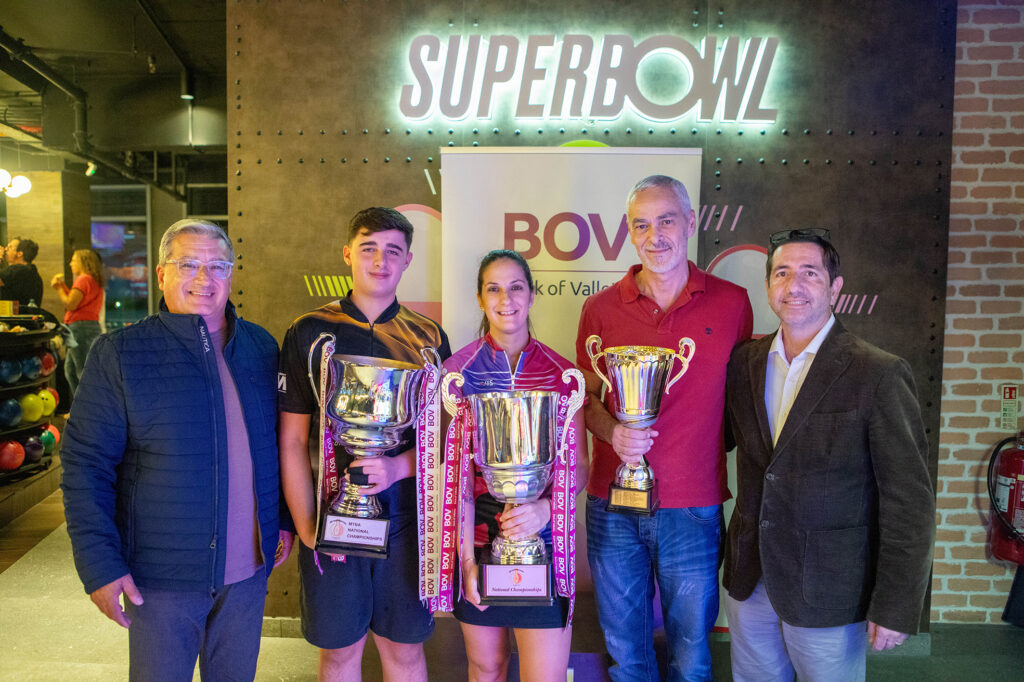 BOV-Bowling-Group-Photo-1024x682 New champions shine in BOV National Championships