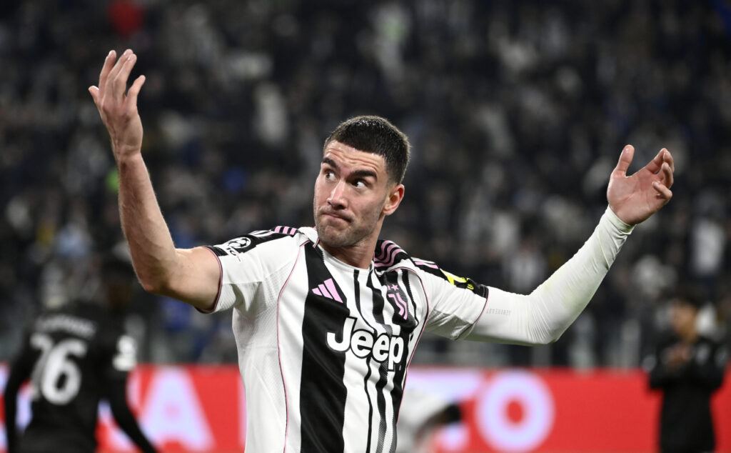 Dusan-Vlahovic-celebrate-Juventus-Sporting-1024x634 Dusan Vlahovic May Remain at Juventus Following Luciano Spalletti’s Arrival
