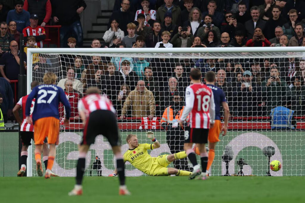FFUQU726RVP25BQWU6Q5V7DEXQ-1024x683 Eddie Howe Accepts Responsibility for Newcastle’s Poor Away Form Following Brentford Defeat