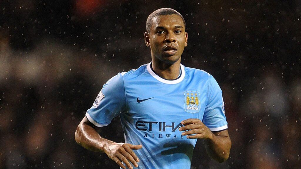Fernandinho_3079794-1-1024x576 Former Man City star Fernandinho announces his retirement from football