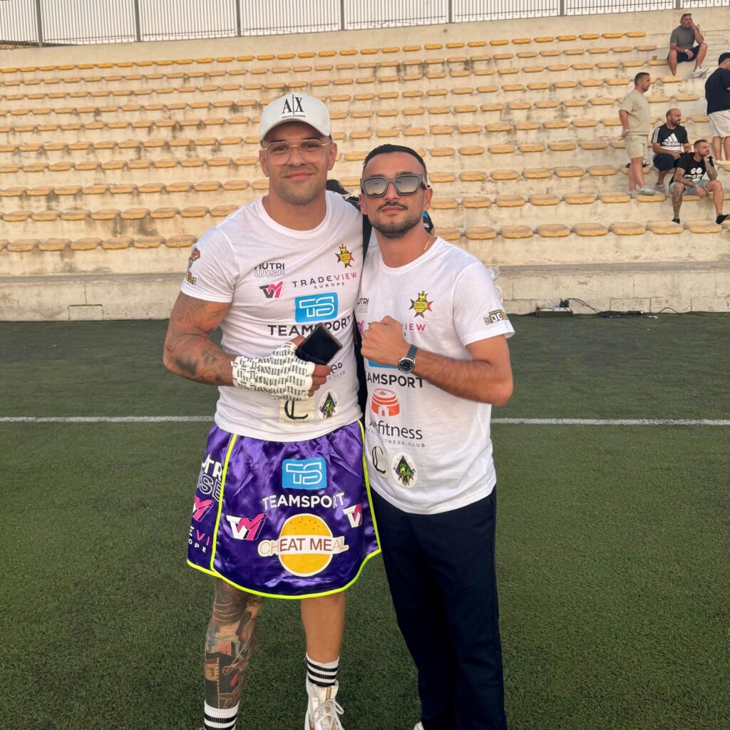 WhatsApp-Image-2025-11-14-at-15.22.18_c5a1c875-1024x1024 The Weight of Courage, The Bridger Weight Title Fight