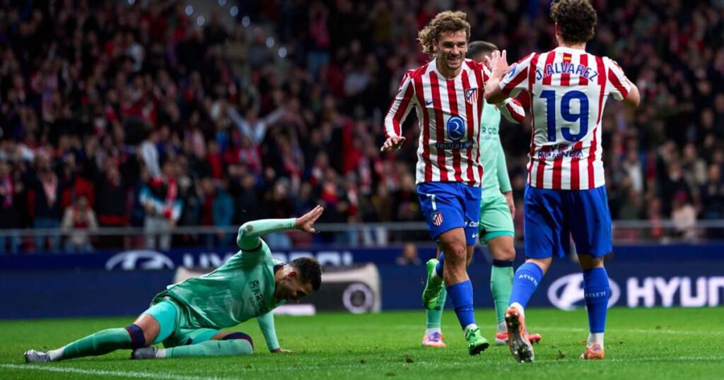 antoine-griezmann_18fi2x077quwm15d93d2sosv0f-1024x538 Griezmann strikes twice off the bench as Atlético overcome Levante