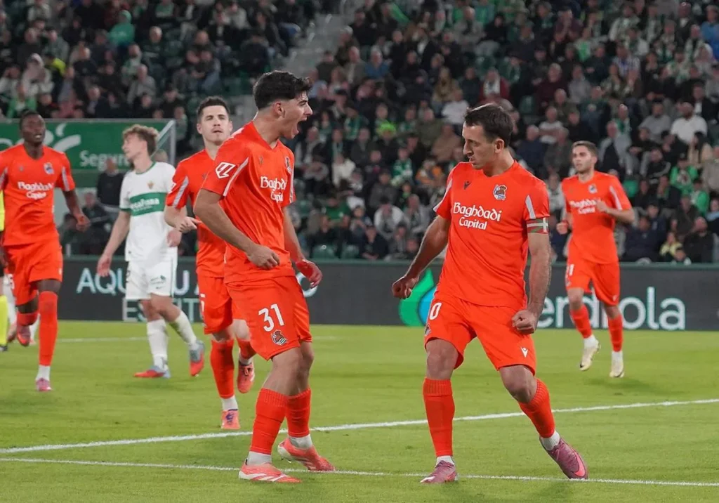 elche-real-kLwG-U240161187008TCF-1200x840@Diario-Vasco-1024x716 Oyarzabal’s Late Penalty Earns Real Sociedad a LaLiga Draw at Elche