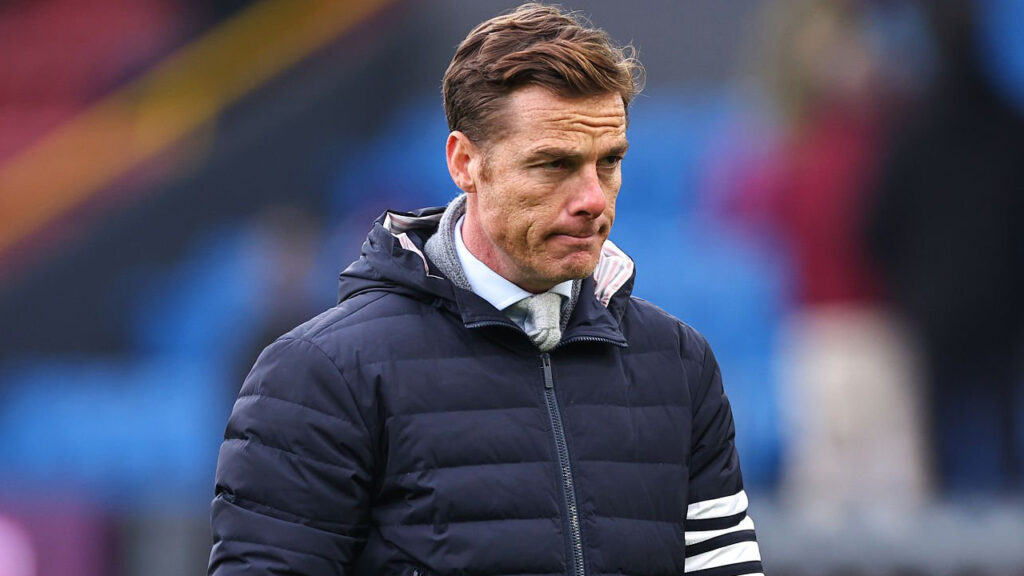 scott-parker-kecewa-berat-usai-burnley-kalah-dalam-hitungan-menit-1024x576 'Devastated' Parker calls on Burnley to stay united after late Brentford defeat