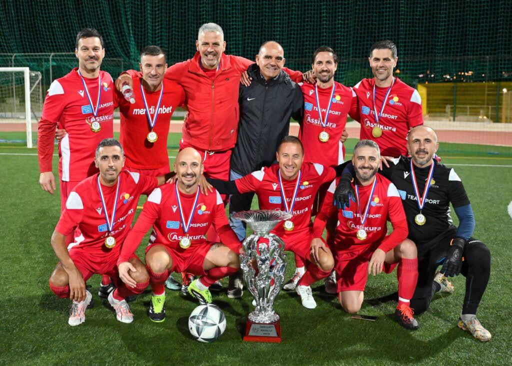 veterans-1024x732 MFPA win the David Cluett Memorial Cup