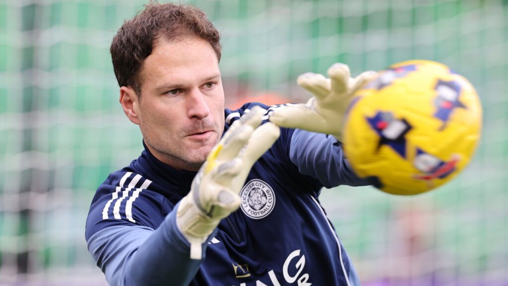 1b82fc40-c6fd-11f0-8c06-f5d460985095-1024x576 EXCLUSIVE: Asmir Begovic looks back on Stoke, Chelsea career and top strikers