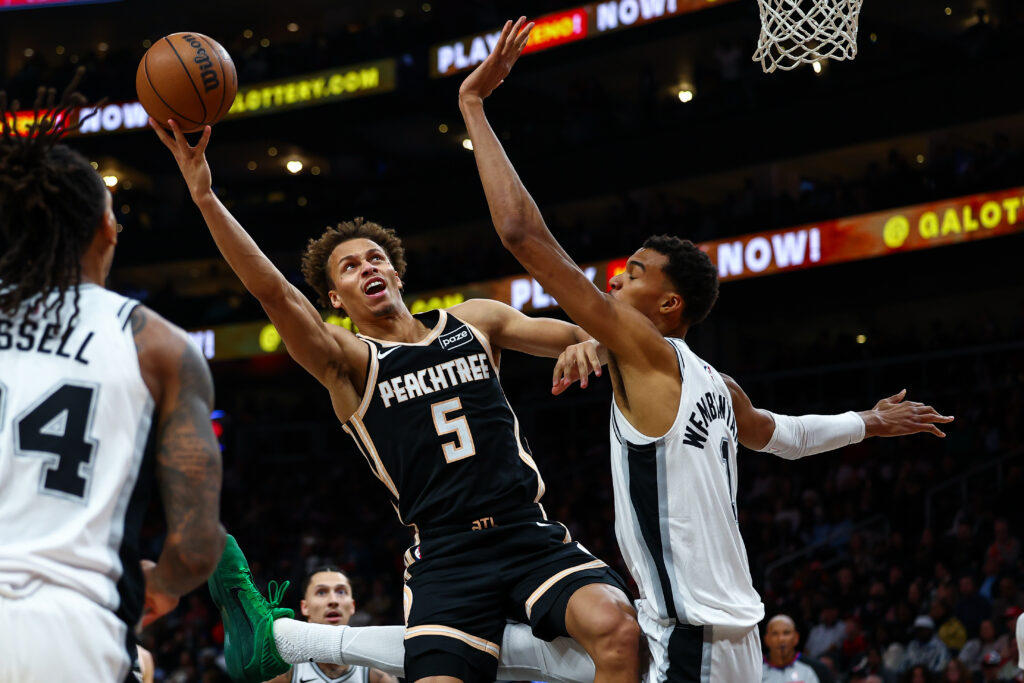 3ca53060-ad46-4ca2-bd95-3879ae37ccf2-1024x683 Wembanyama extends block streak to 100 games in Spurs’ win over Hawks