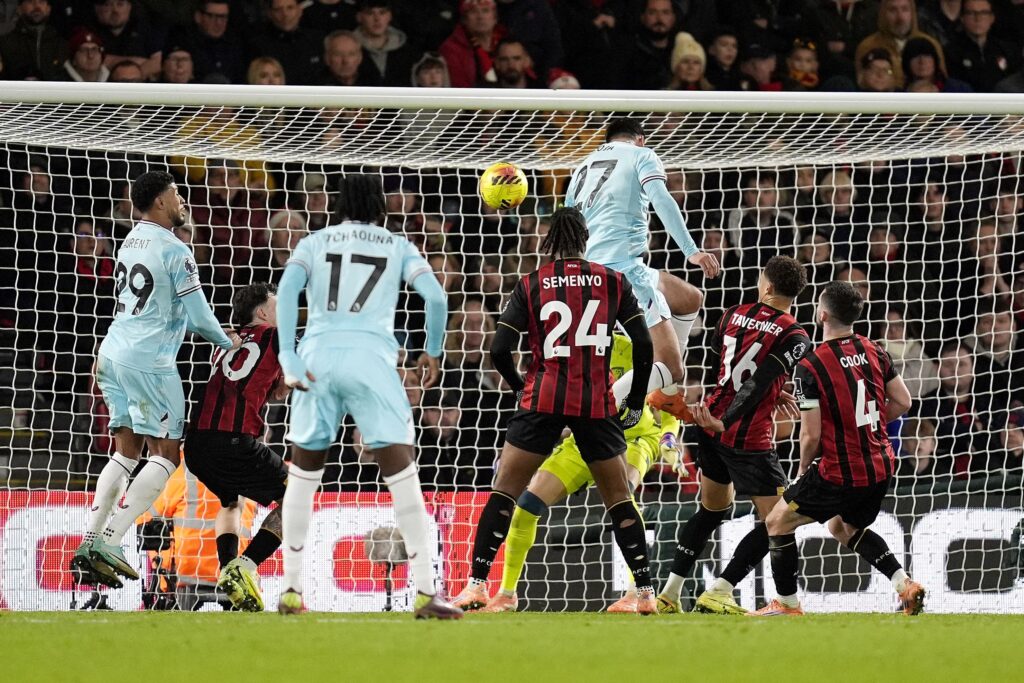 8ef2f2868bffada0961306a4ebeea667Y29udGVudHNlYXJjaGFwaSwxNzY2MzM2NzEx-2.82853423-1024x683 Late Burnley equaliser halts losing run as Bournemouth’s slump drags on