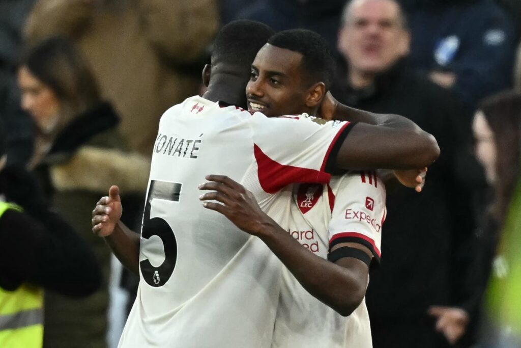 AFP__20251130__86M23KD__v2__MidRes__TopshotFblEngPrWestHamLiverpool-1024x683 Isak scores in Liverpool’s victory over 10-man West Ham