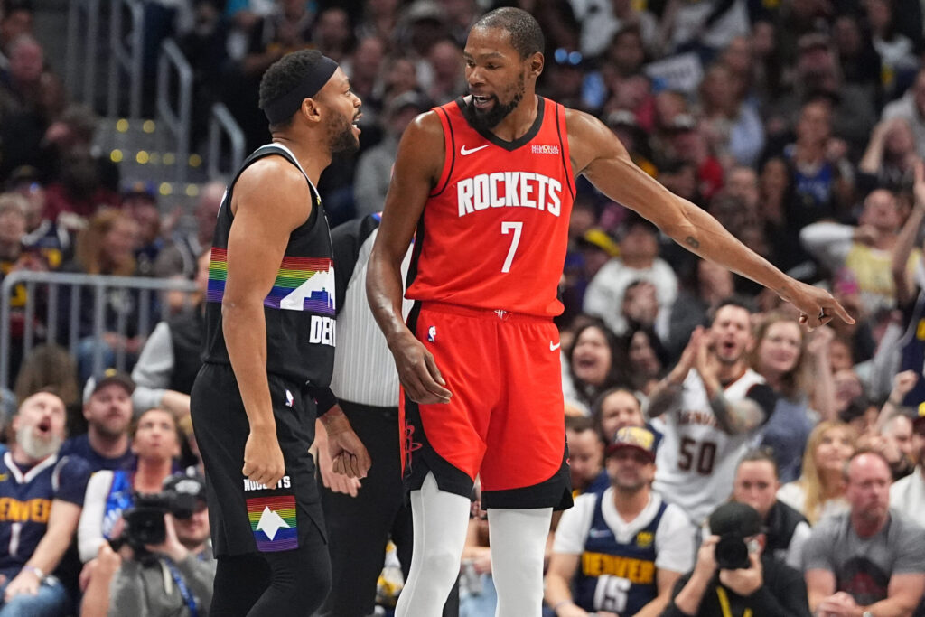 AP25355057336655-scaled-1-1024x683 Kevin Durant Scores 31 as Rockets Bounce Back Against Nuggets