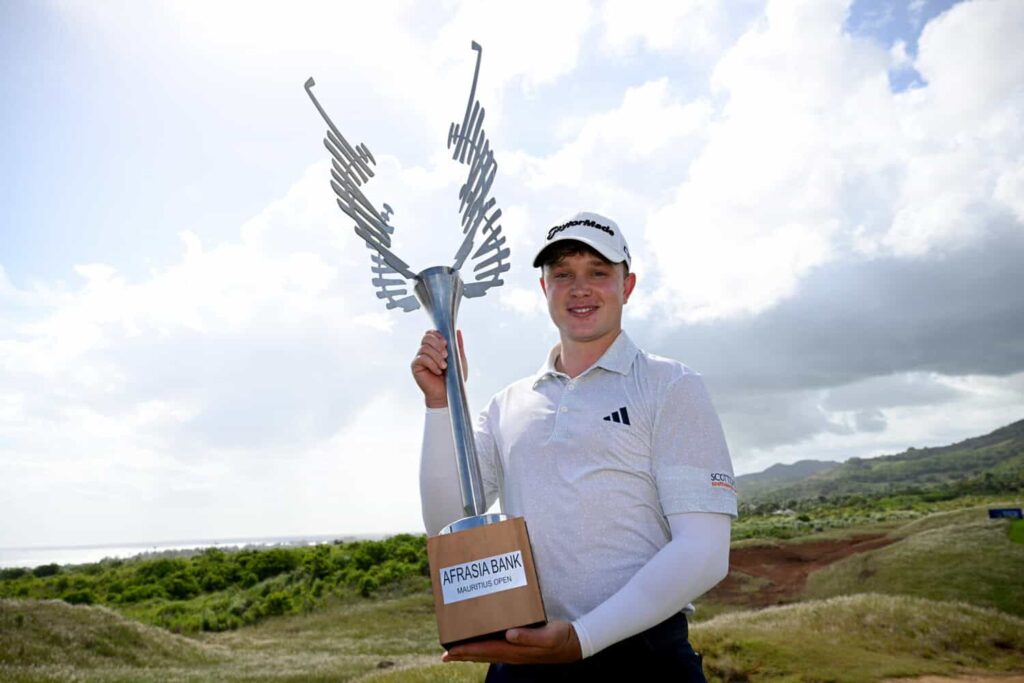 Schaper-Mauritius-1-1024x683 Schaper soars to back-to-back DP World Tour victories after playoff Eagles