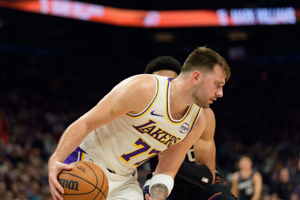 USATSI_27819177-1536x1024-1-1024x683 NBA recap: Luka and LeBron score 55 points together in victory over Suns