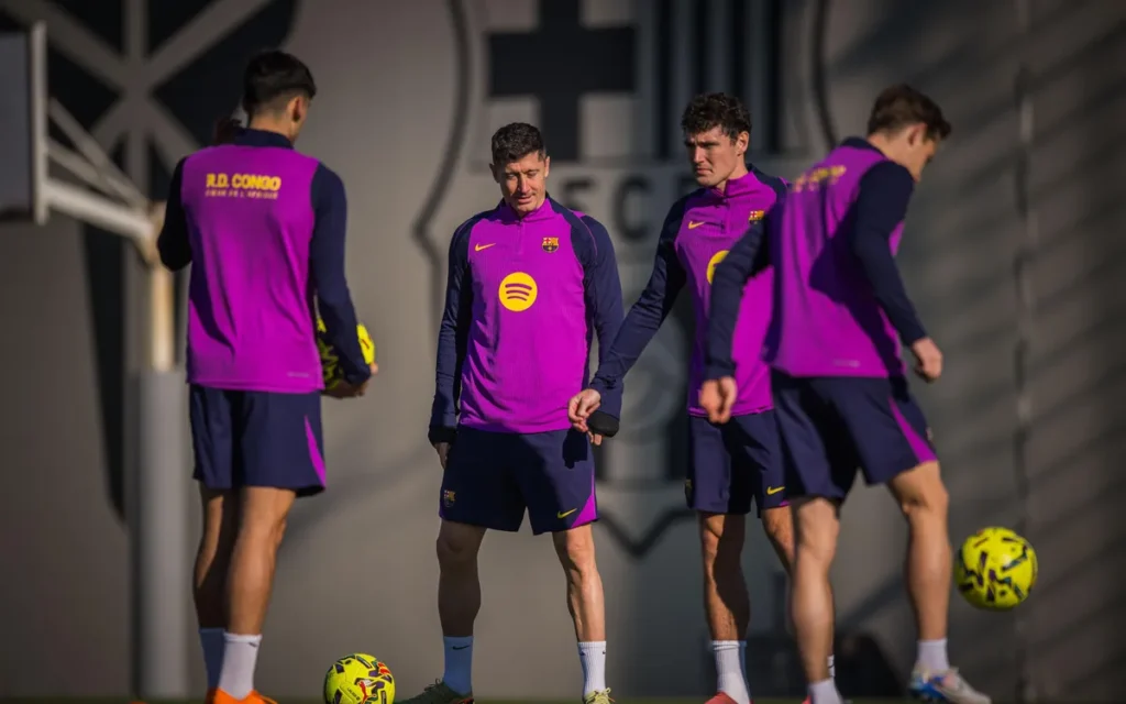 WhatsApp-Image-2025-12-01-at-12.51.25-1024x640 Barcelona and Atletico Madrid go head-to-head in LaLiga title showdown