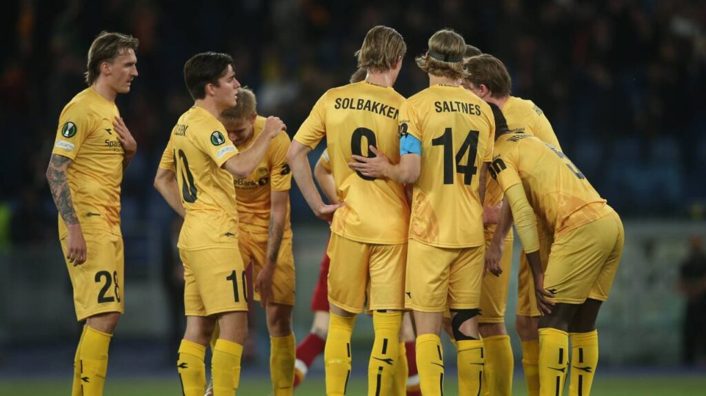 bodo-glimt-talk-tactics-in-a-uefa-europa-conference-v2-55373-1024x575 Borussia Dortmund drop points as Bodo/Glimt twice come from behind to earn draw