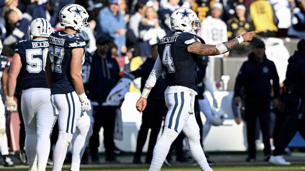 cropped_GettyImages-2253517530-1024x576 NFL Christmas roundup: Cowboys fend off Commanders comeback in 30–23 win
