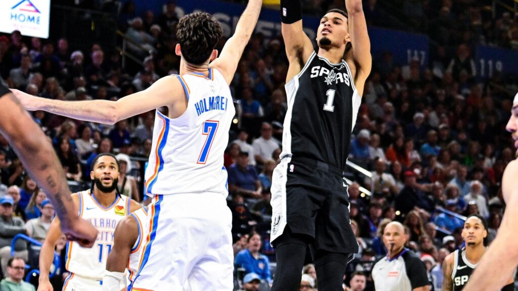 d15ecc5c-6902-4641-b8b1-74a607fa9265-1024x576 Spurs cruise past Thunder 3–0 as Jokic explodes for historic 56