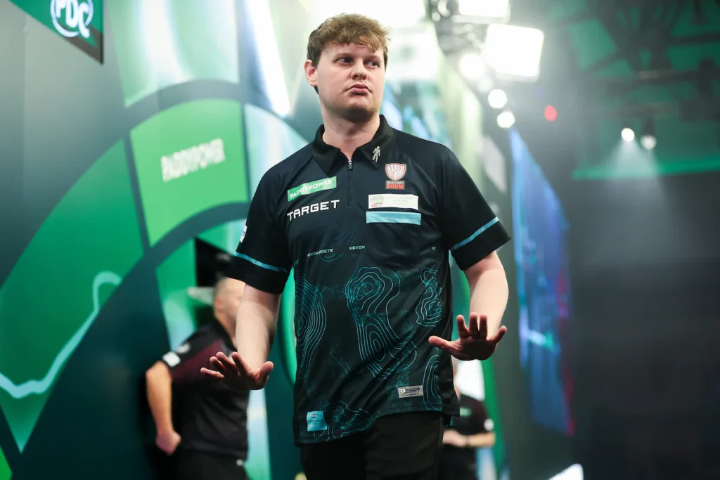 kevin-doets-1-1024x683 Doets knocks Aspinall out of the World Darts Championship as Manby extends his run