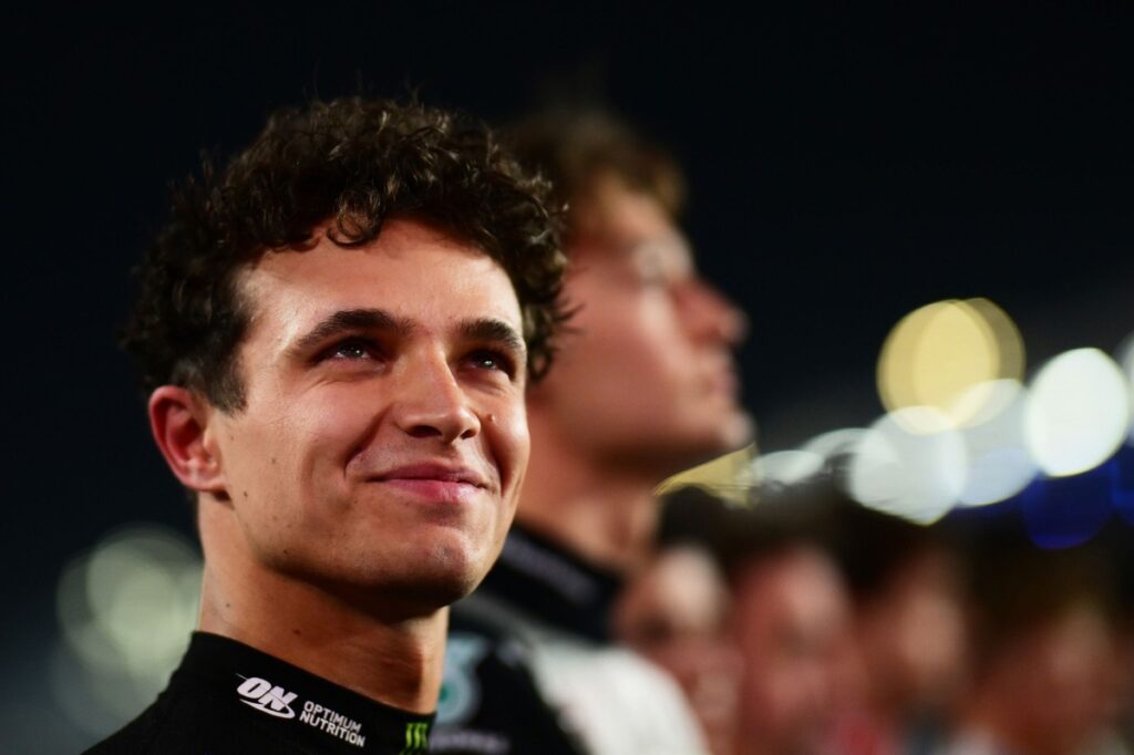 lando-norris-mclaren-2-1024x682 Ex-McLaren driver Sainz labels Abu Dhabi a 'Lando Track' ahead of championship finale