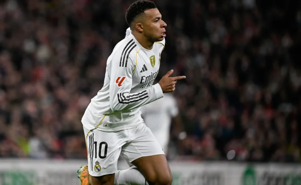 m6q6co6c_kylian-mbappe_625x300_04_December_25-1024x630 Double from Mbappé sees Real Madrid return to victory over Athletic Club