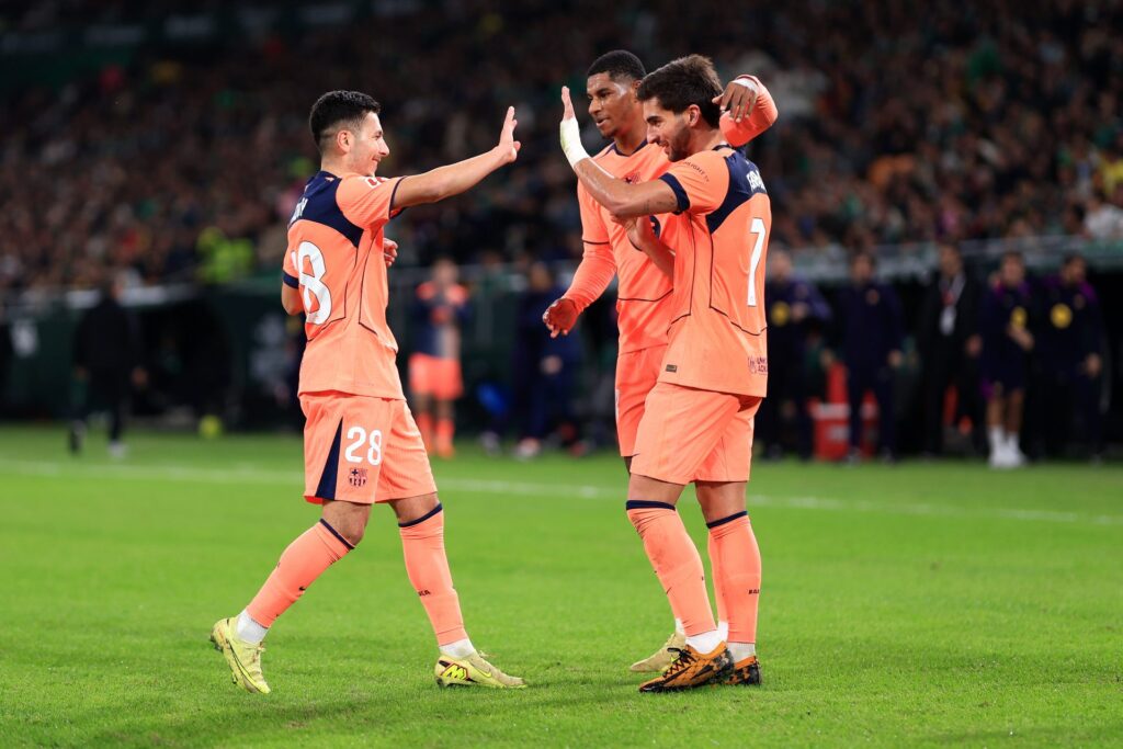 real-betis-balompie-v-fc-barcelona-laliga-ea-sports-2-scaled-2-1024x683 Barcelona overwhelm Betis in first-half blitz during 8-goal spectacle