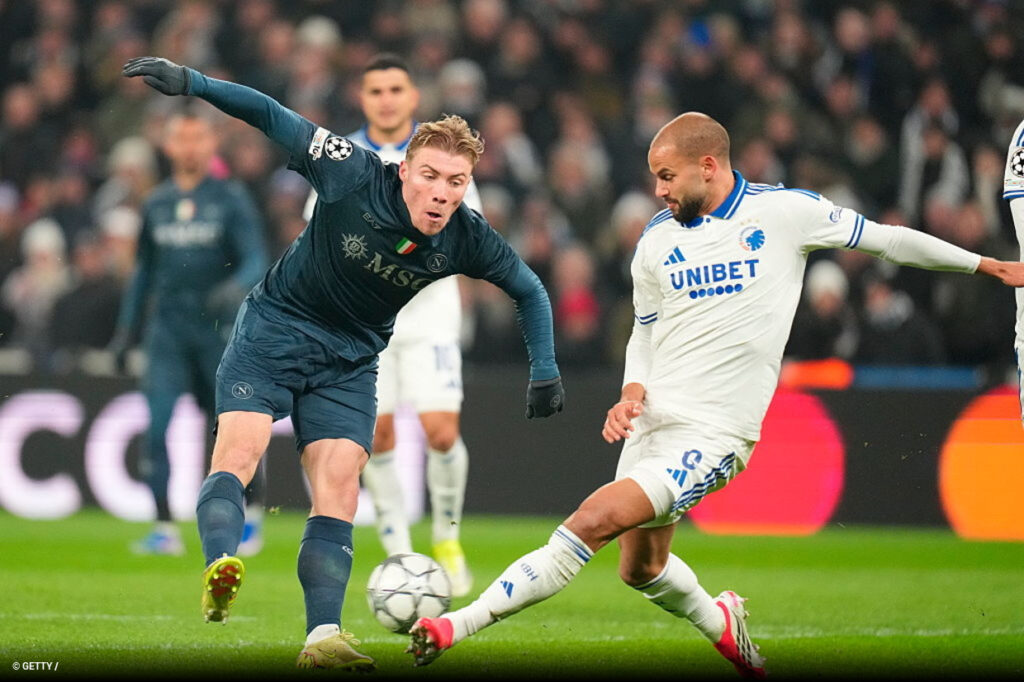 1423765-copenhagen-rescue-point-against-napoli-despite-red-card-1024x682 Copenhagen withstand Napoli pressure to earn point despite red card
