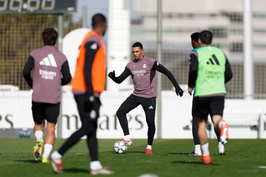 1_GettyImages-2258095121-1024x683 Trent Alexander-Arnold’s future in doubt as Real Madrid consider exit