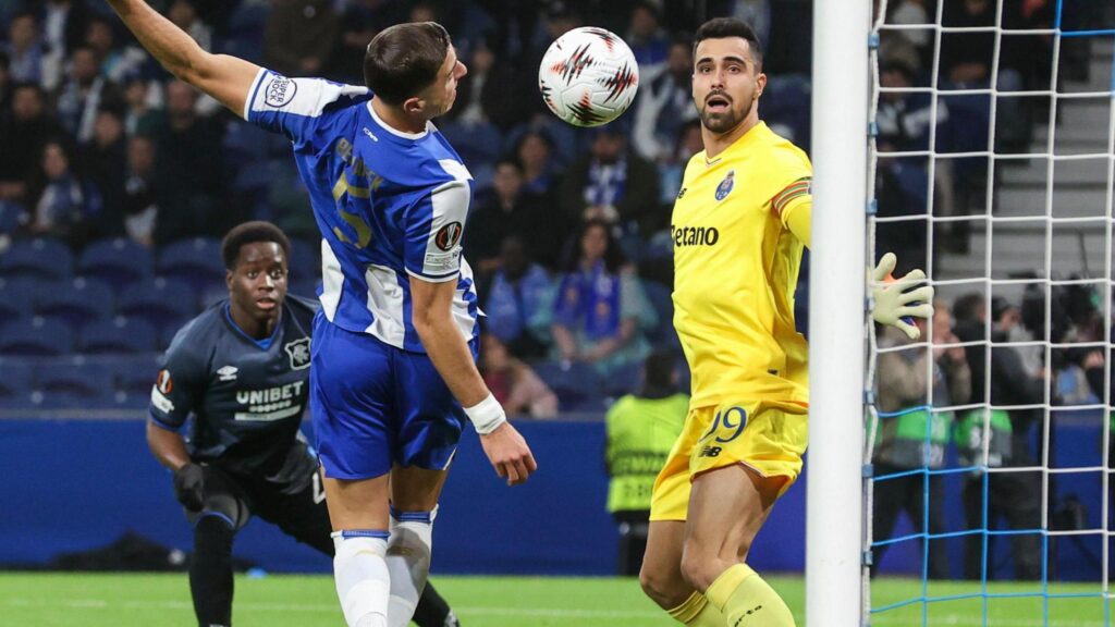 82b09890-fd5e-11f0-bfd3-2598c201ad8a-1024x576 Porto cruise past Rangers to secure direct spot in Europa League last 16