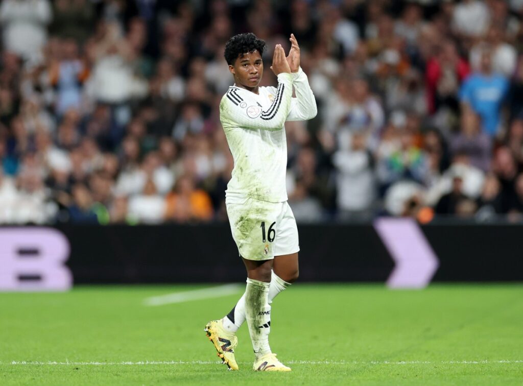 Endrick-applauds-the-Real-Madrid-fans-1024x756 Endrick set for Lyon move to secure World Cup place after Ancelotti exit advice