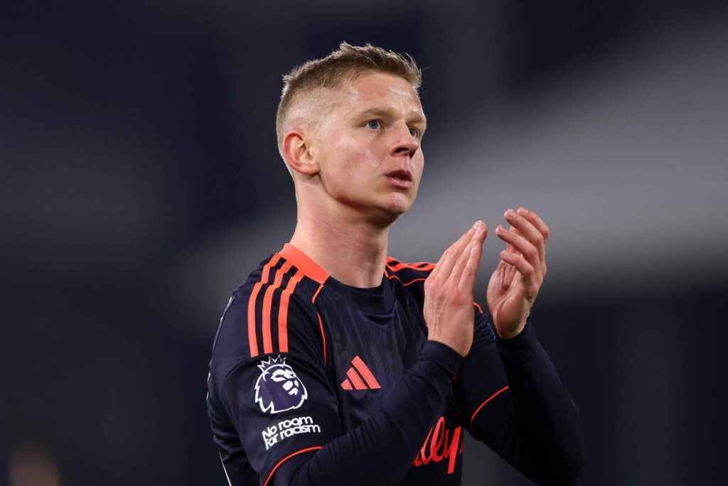 GettyImages-2253188353-scaled-e1768755982272-1024x684 Zinchenko touches down in Amsterdam ahead of Ajax move from Arsenal