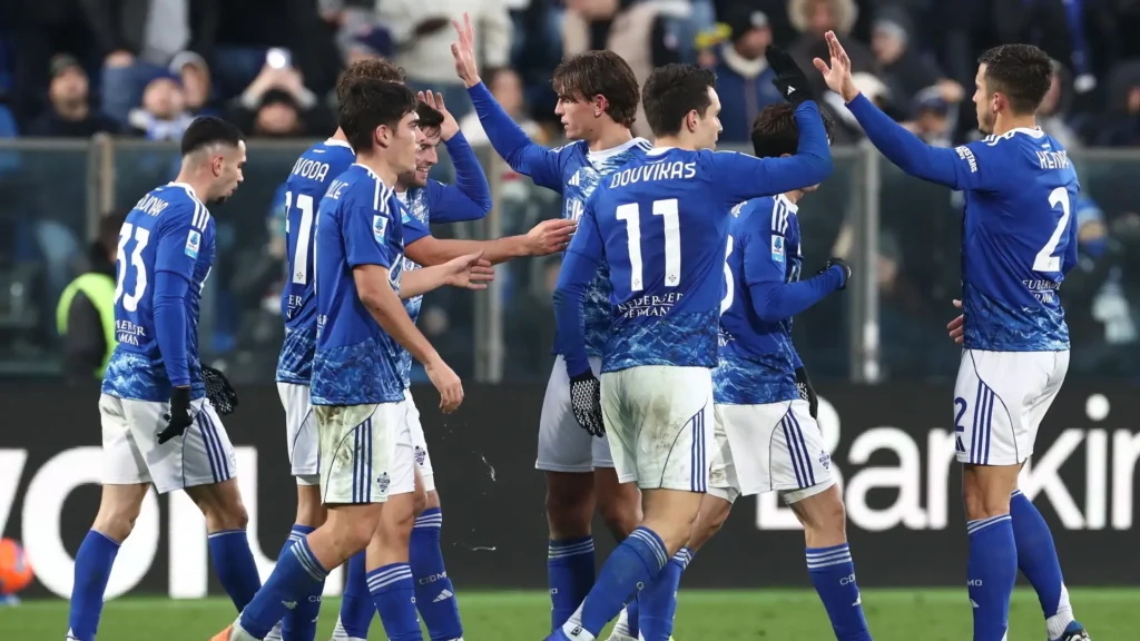 GettyImages-2257945489-1.jpg-1024x576 Como run riot against Torino in six-goal statement win